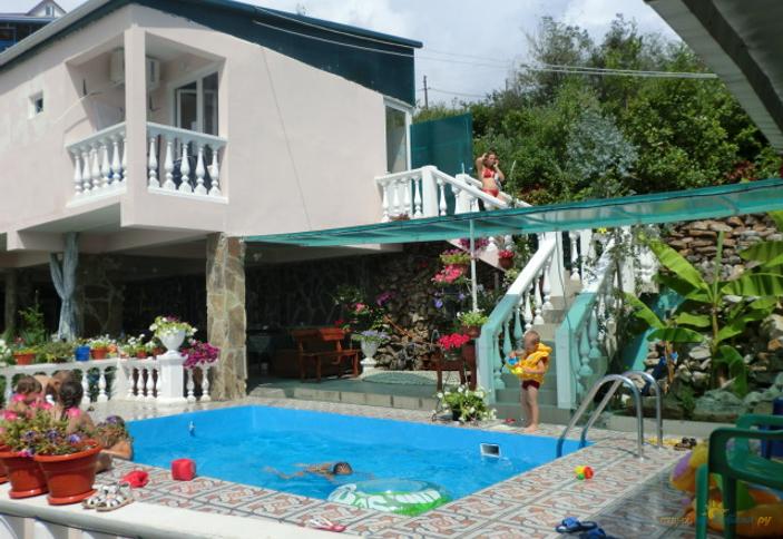 Гостевой дом на Алтайской, Лазаревский район, п. Лоо