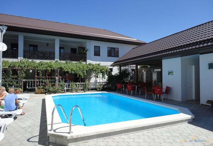 Гостевой дом Вероника. Геленджик, Кабардинка