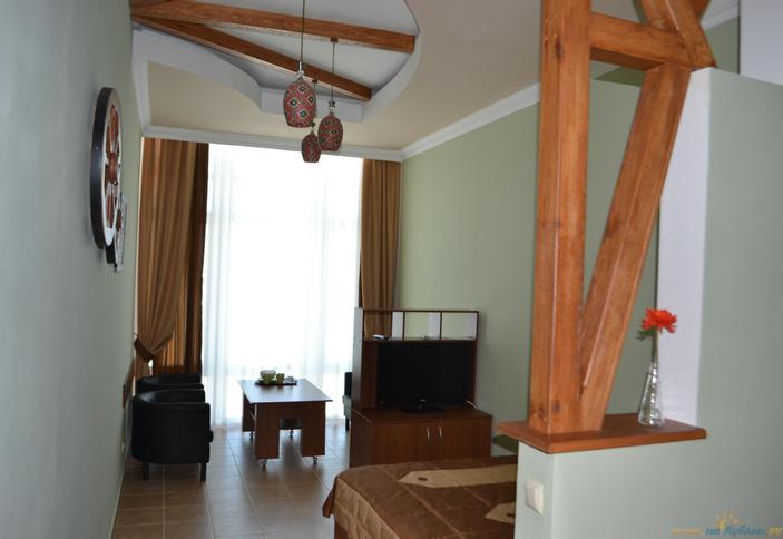 Комфорт с панорамным видом на море