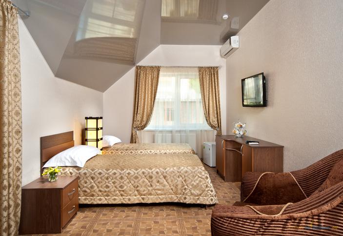 Двухместный номер с балконом. Гостевой дом Нирвана. Анапа. Сукко