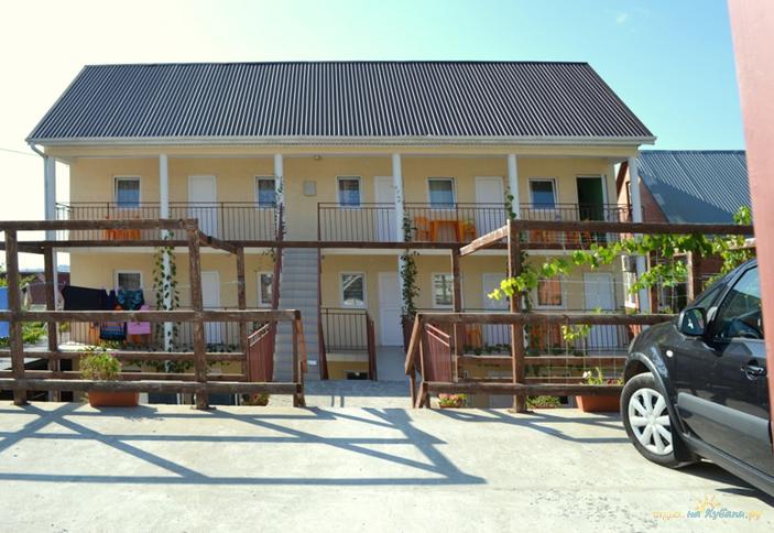 Гостевой дом Фантазия, г. Геленджик, с. Дивноморское