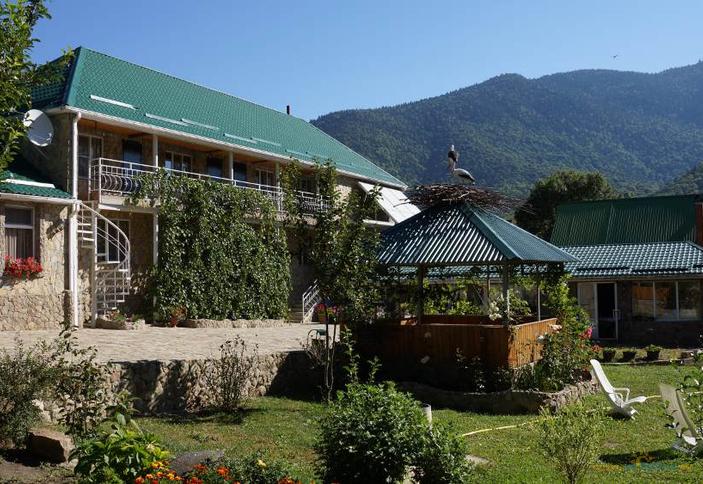Гостевой дом Азимут, Майкопский р-он, п. Гузерипль