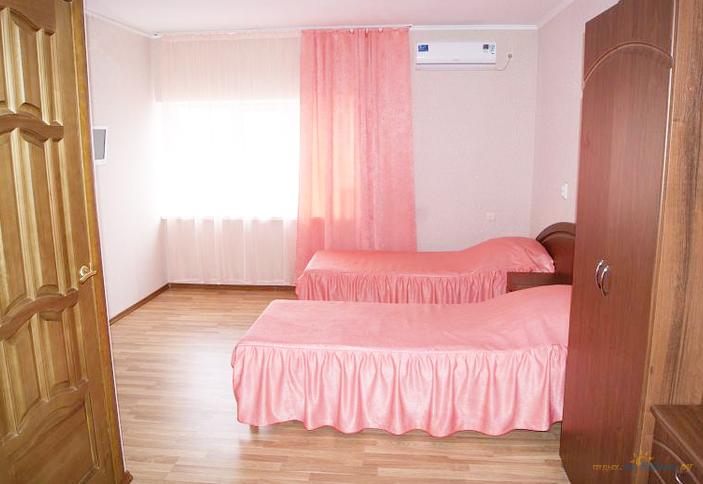 Двухместный однокомнатный. Мини-гостиница Приазовочка, г. Ейск