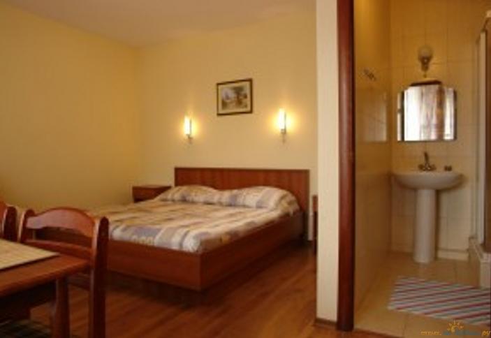 Стандарт с большой кроватью (DBL), ГК Солнечный, г. Анапа, п. Джемете