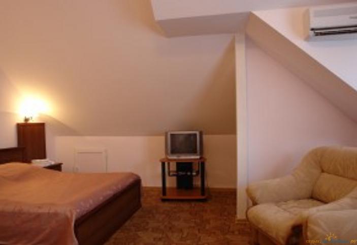 Люкс (LUX), ГК Солнечный, г. Анапа, п. Джемете