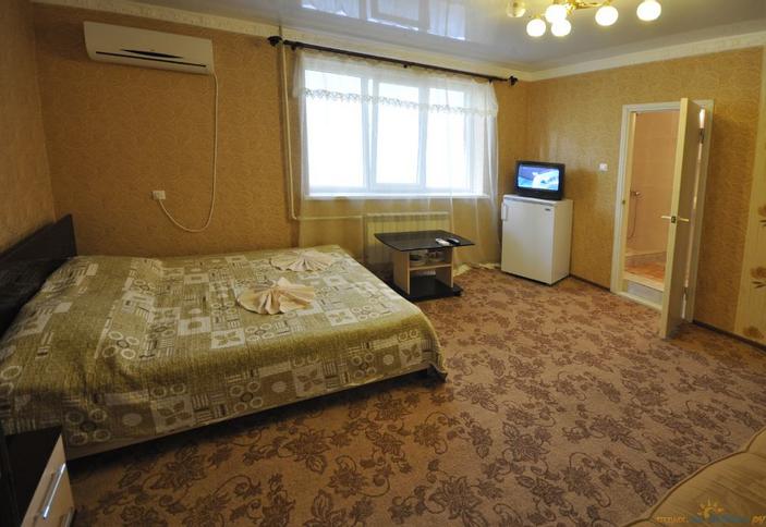 Однокомнатный люкс. Гостевой Дом у моря, г. Геленджик