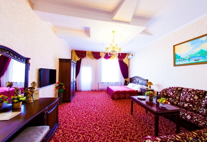 Delux Moderate. Гостиница Валенсия. Краснодар
