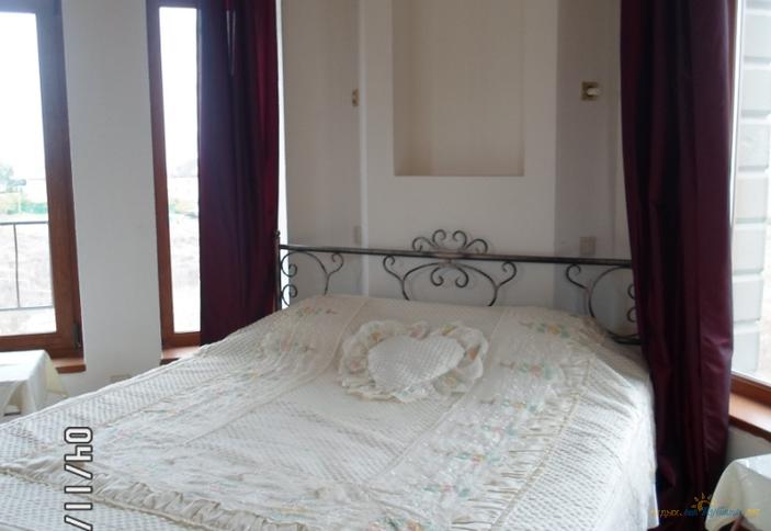 Однокомнатный двухместный номер с террасой (Комфорт). Гостиница Крафт-отель, г Анапа