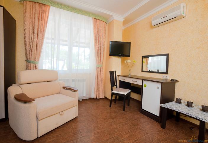 Трехместный стандарт. Гостиница Bounty, г. Геленджик