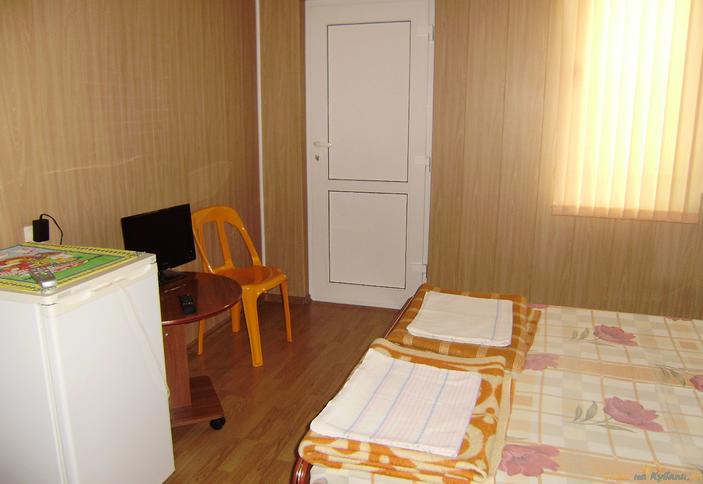 Двухместный номер Эконом. Гостевой дом Под соснами, Туапсинский район, п. Джубга