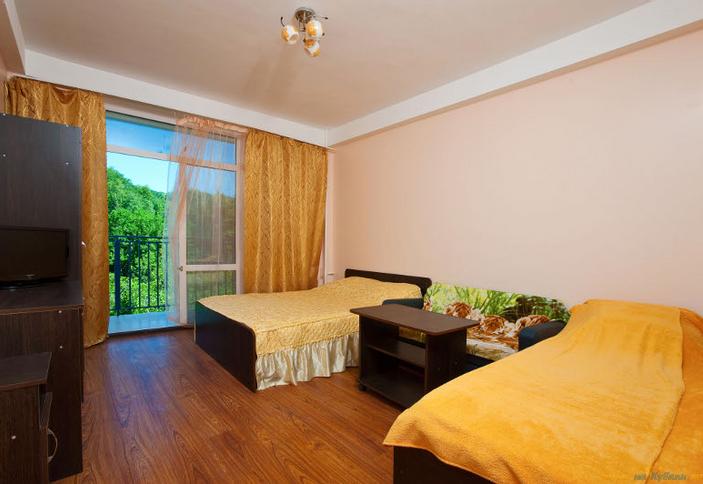 Полулюкс Полулюкс четырехместный. Гостиница «Горная Лагуна», г. Сочи, п. Лоо