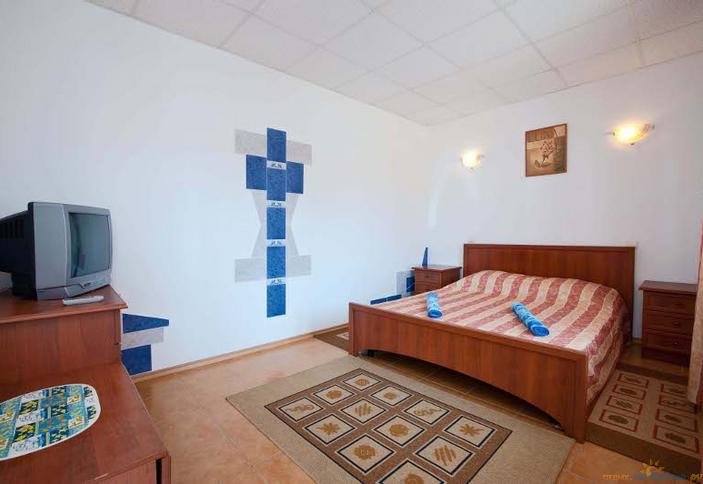 Номер Полулюкс (12). Гостевой дом Калинка, г. Геленджик