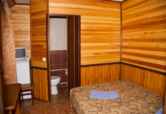 Двухместный люкс. Гостевой дом Теремок, г. Геленджик, с. Кабардинка