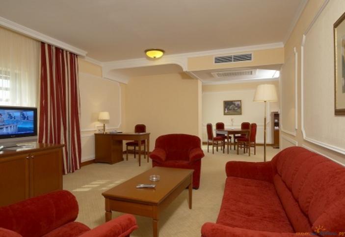 Люкс двухкомнатный. Гранд Отель Валентина, г. Анапа