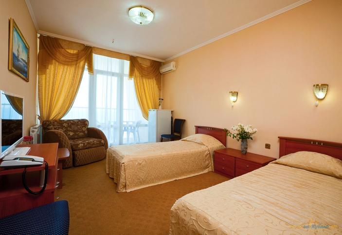 Номер Стандарт. Санаторий Голубая даль, г. Геленджик, с. Дивноморское