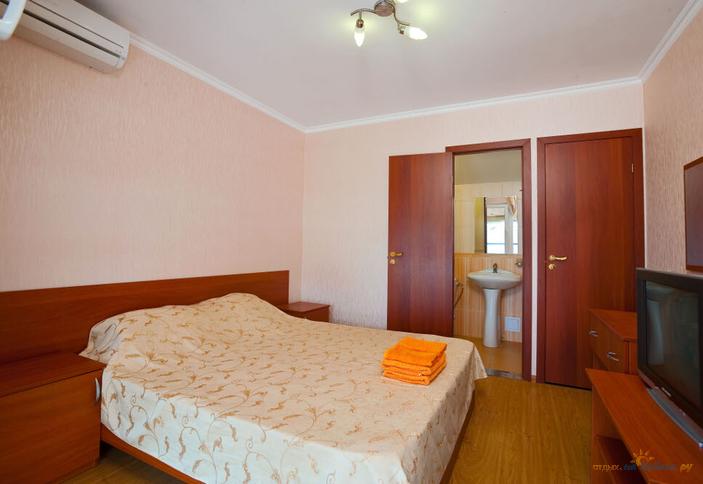 Двухместный стандарт, гостиница Экватор, п. Лермонтово