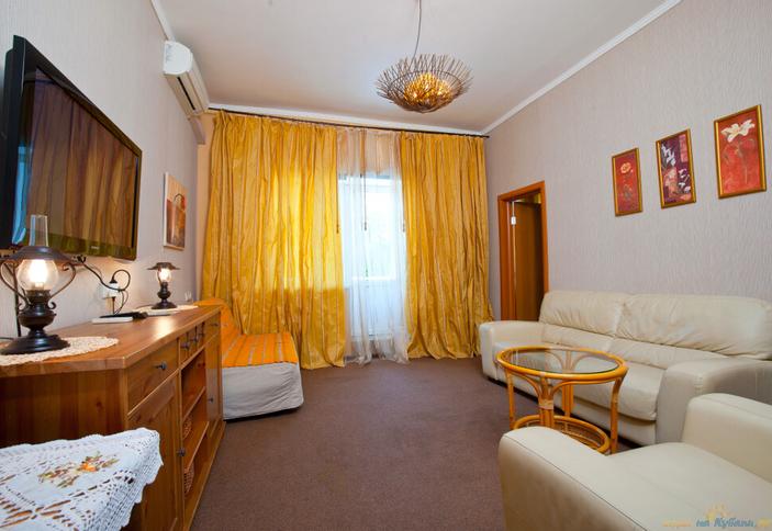 Номер Люкс-Модерн. Прибрежный отель Green Apple. Курортный комплекс Costa Rusa, Туапсинский район, п. Майский