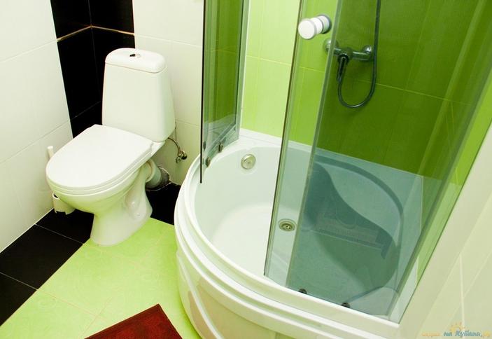 Санузел. Стандарт на 2 этаже. Отель Rich Man, г. Краснодар