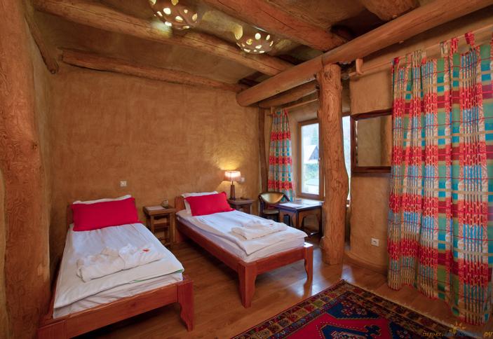 Номер Улучшенный. Гостевой дом ОМ ДОМ (British House), г. Сочи, Адлерский район, п. Красная Поляна