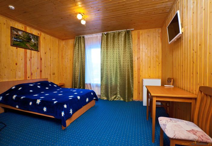 Двухместный полулюкс. Гостевой дом Людмила, ст. Даховская