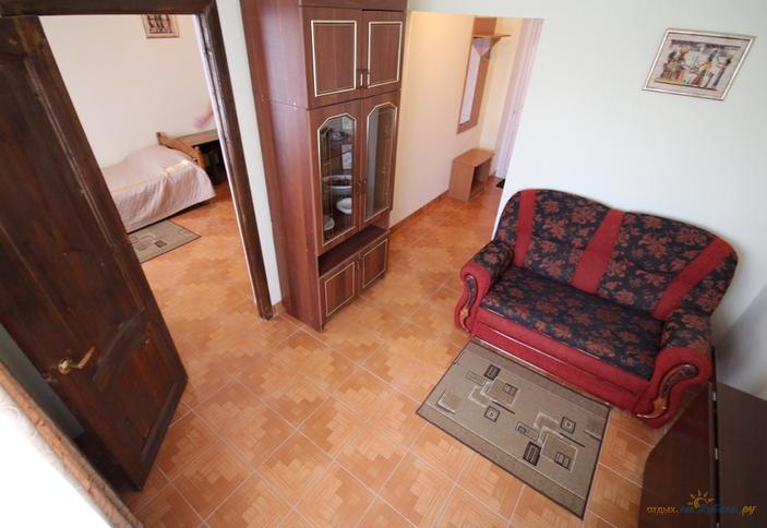 Двухкомнатный номер, гостевой дом Ванатур, г. Анапа, п. Витязево