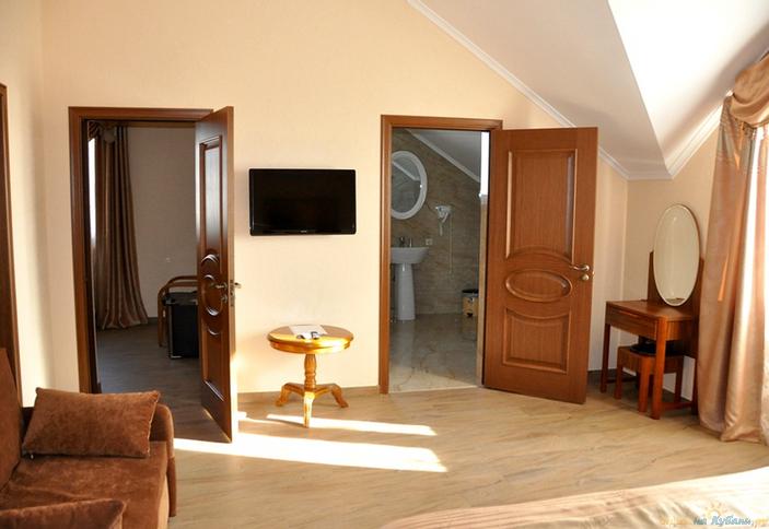 Люкс Премиум. Гостевой дом Шоколад, г. Геленджик, Голубая бухта