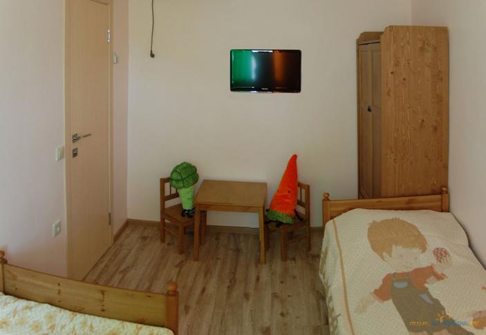 Мама малыш. Гостевой дом Тихий берег, г. Анапа, п. Витязево