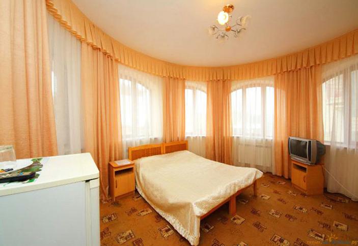 Двухместный номер. Гостевой дом Троя, кп. Витязево