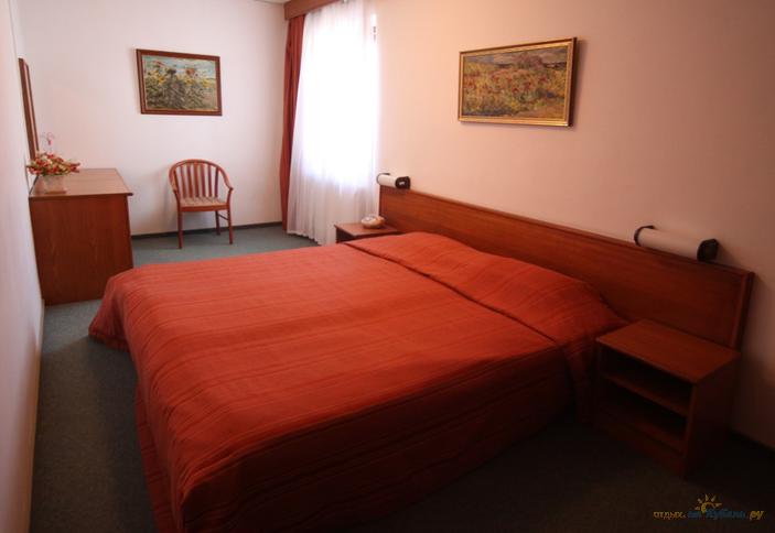 Люкс, корпус 1. Санаторий Солнечный, г. Геленджик, с. Кабардинка