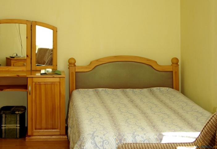 Двухместный номер с удобствами на этаже №4 гостиницы Берег мечты, п. Сукко