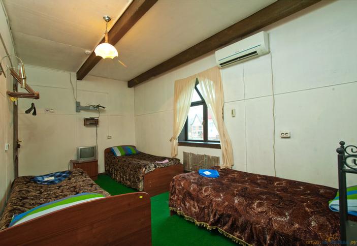 Трехместный стандарт. Отель Дон. Майкопский район, ст. Даховская