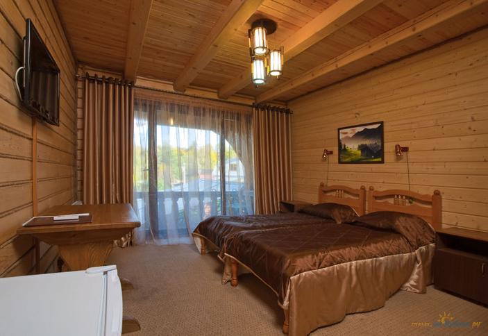 Двухместный с балконом. Гостиница «Терем у реки», р-н Майкопский, п. Каменномостский