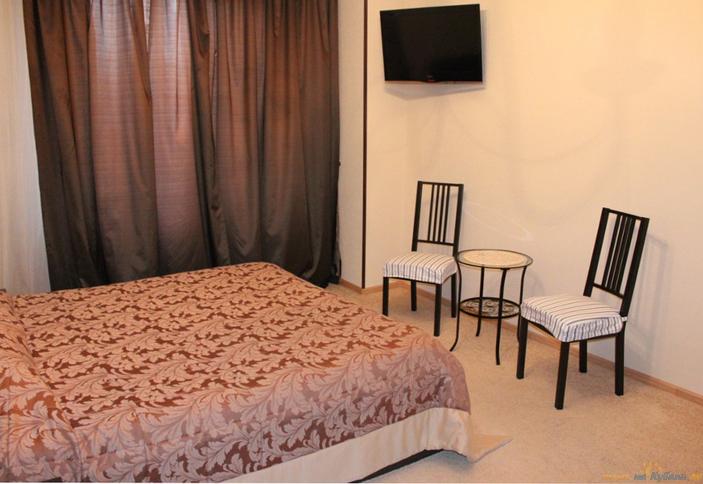 Полулюкс. Ресторанно-гостиничный комплекс Канцлер, г. Тихорецк