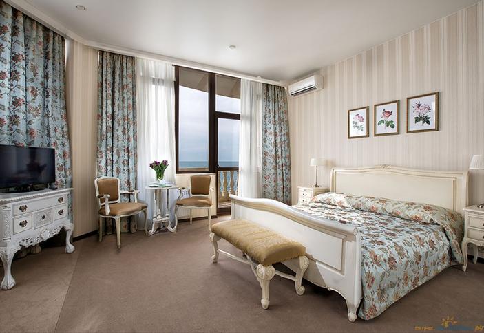 Полулюкс Гостиница Дельфин, Сочи