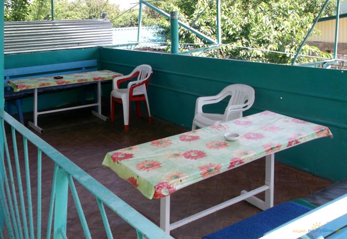 Гостевой дом На ул. Первомайская, п. Кучугуры