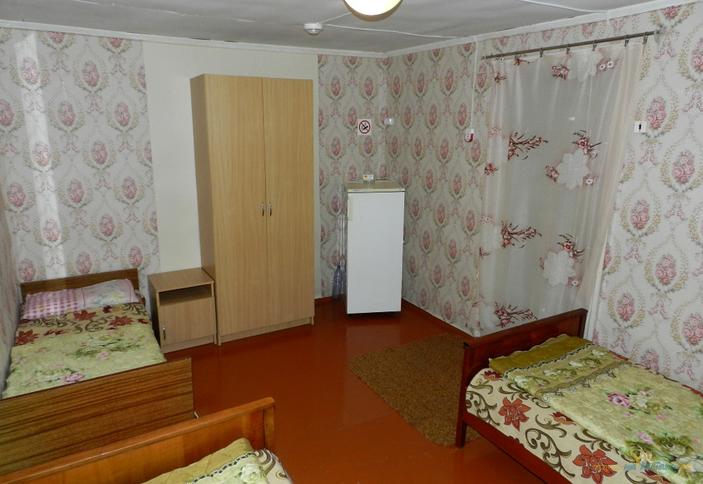 Трехместный номер. База отдыха 