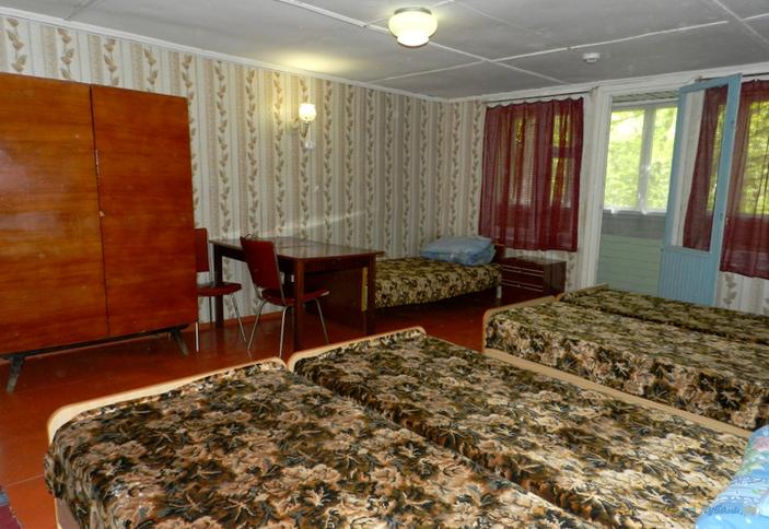 Пятиместный номер. База отдыха 