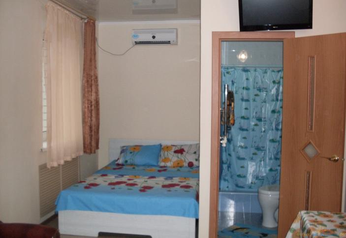 Полулюкс. Гостевой дом Кармен, г. Ейск