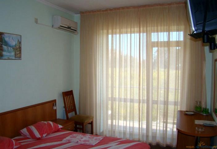 Двухместный с балконом. Гостевой дом Villa Gold, г. Сочи, Адлер