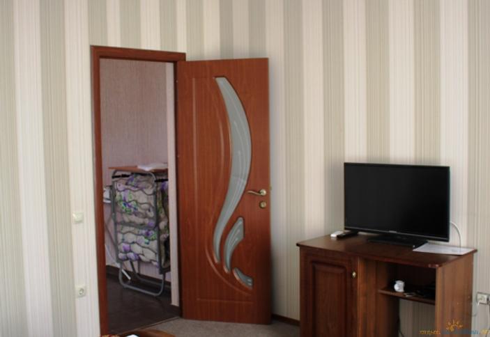 Apartament. Гостевой дом FAVORIT, г. Сочи, Адлерский район, с. Веселое