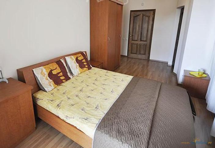 Двухместный стандарт. Гостевой дом Парус, г. Геленджик, с. Дивноморское