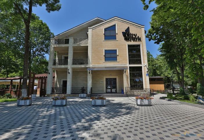 Ресторанно-гостиничный комплекс 