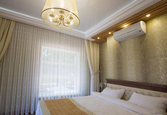 Двухместный люкс обычный. Ресторанно-гостиничный комплекс 