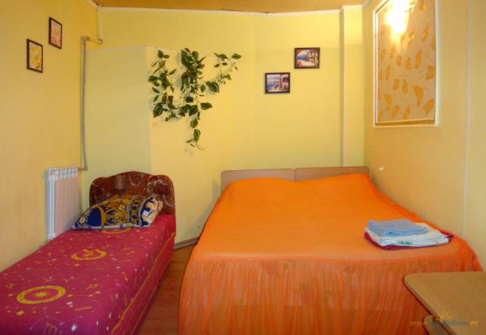 Эконом трехместный, Лидия, п. Небуг