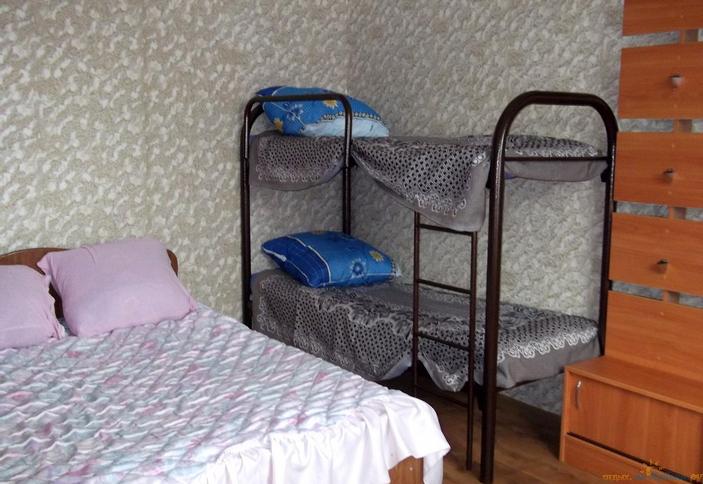 Пятиместный номер. Мини-гостиница на улице Павлова, г. Ейск