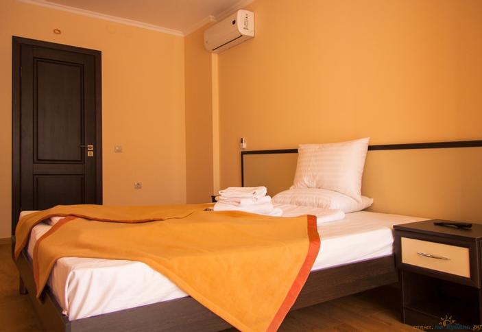 Двухместный полулюкс. Гостиница Фиорентина, г. Геленджик, п. Архипо-Осиповка