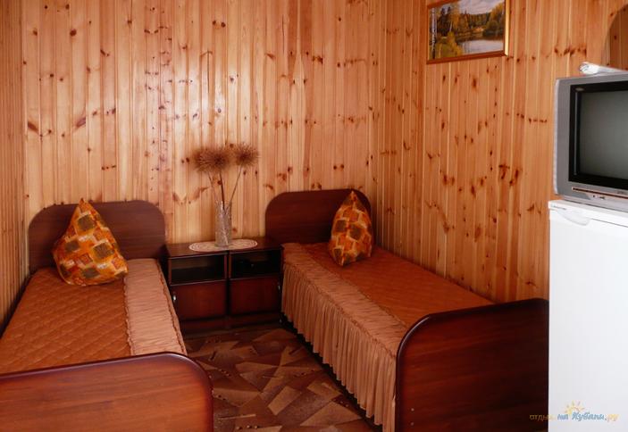 Двухместный (в домике)