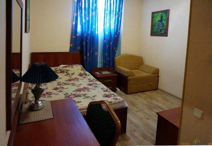 Трехместный стандарт. Домашний отель Бамбук-Сочи, г. Сочи