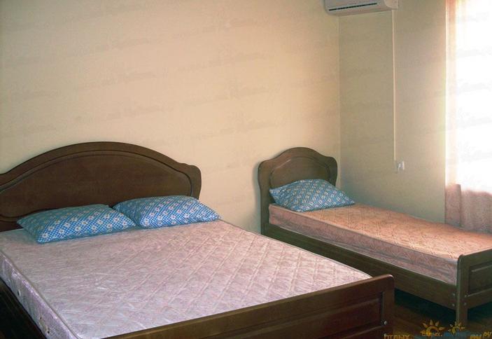 Трехместный с удобствами, частный дом Надежда, г. Сочи, п. Лазаревское