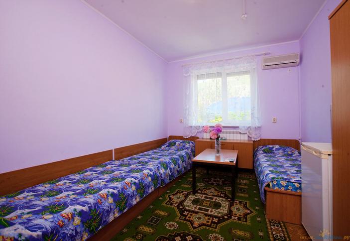 Трехместный стандарт. Частная гостиница уЮТ, г. Геленджик, п. Архипо-Осиповка